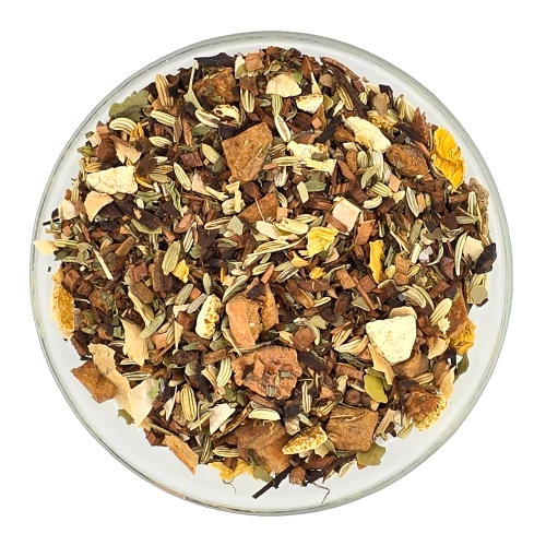 Kräutertee mit Mate und Gewürzen